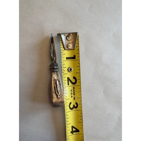 1940's Oneida Corn Holders Set of 8 Fancy Silver Plated Corn on the Cob Holders - Picture 7 of 7